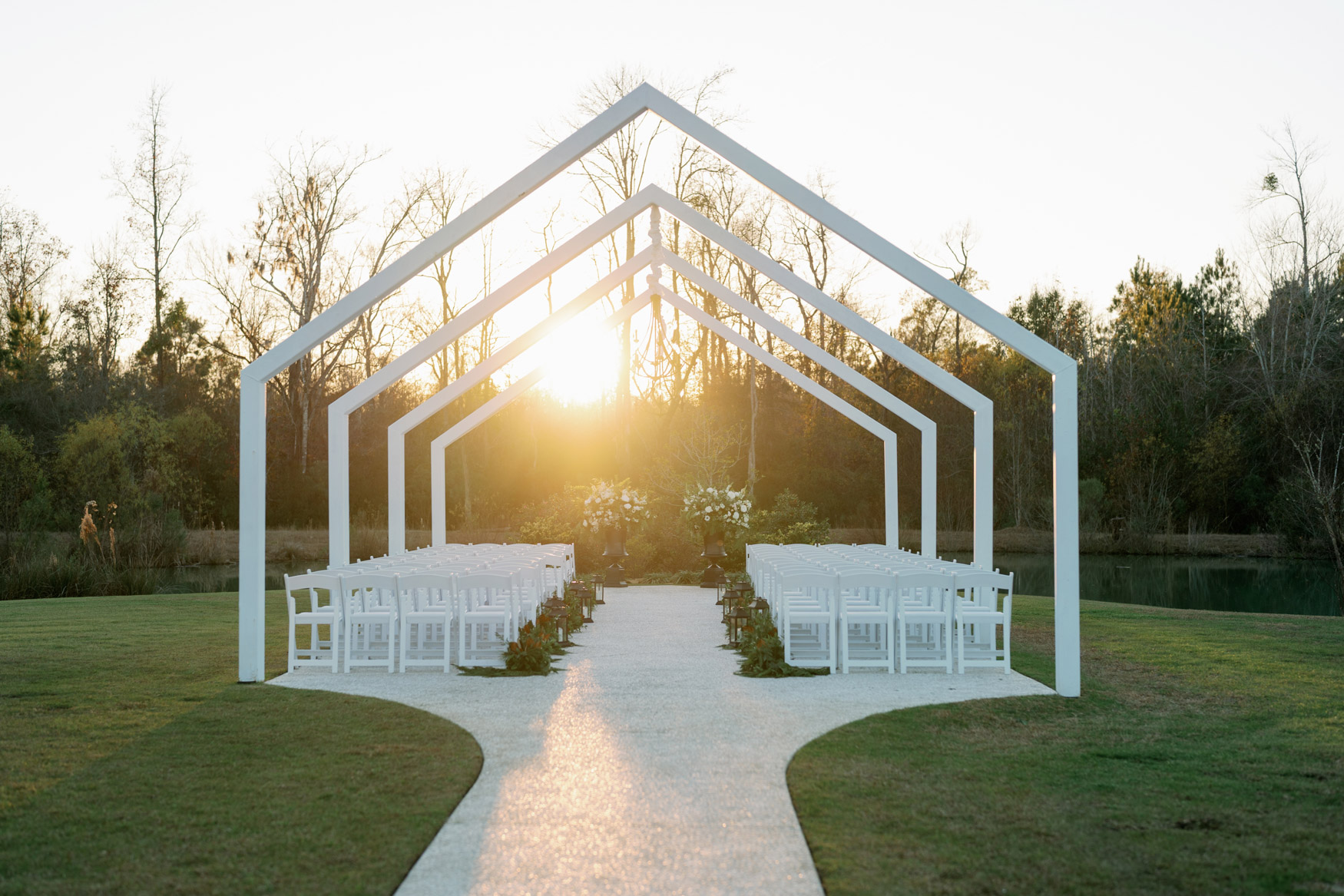 Black Tie All Inclusive Wedding Experience at White Oaks Farm