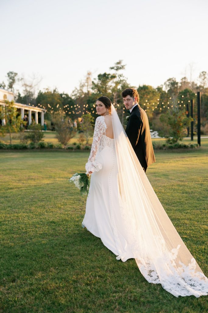 Black Tie All Inclusive Wedding Experience at White Oaks Farm