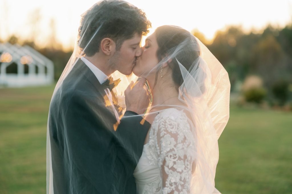 Black Tie All Inclusive Wedding Experience at White Oaks Farm